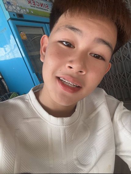 แชท แชทเปิดกล้อง 