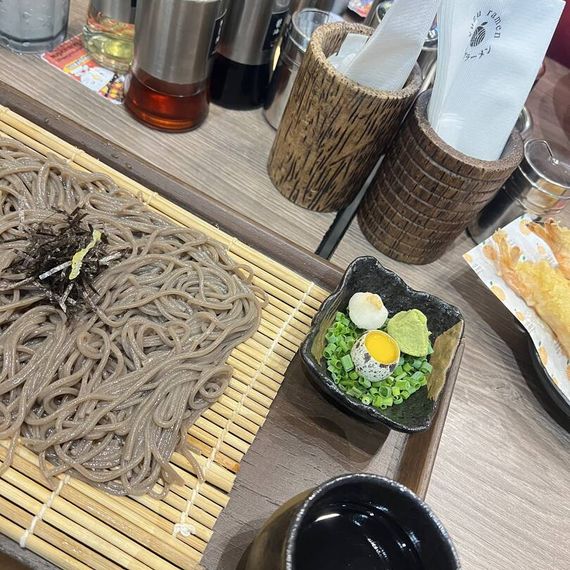 แชท หาเพื่อนคุย, หาเพื่อนเที่ยว  ที่อยู่ กรุงเทพมหานคร