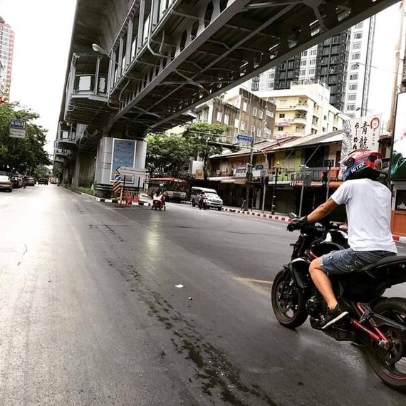 แชท หาเพื่อนคุย  ที่อยู่  ชลบุรี