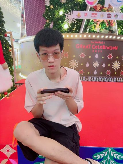 แชท หากิ๊ก, นัดเจอ 