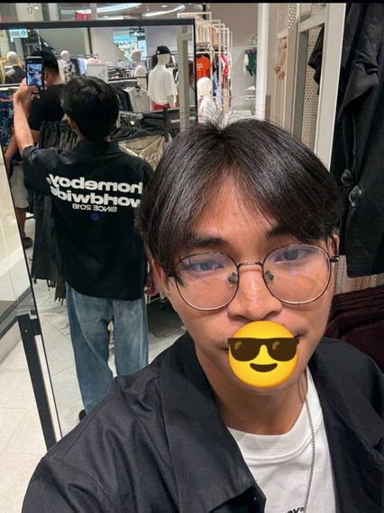 chat chat, single  from Bangkok