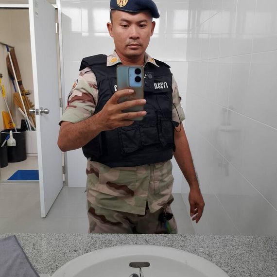 แชท หาเพื่อนคุย  ที่อยู่  นนทบุรี