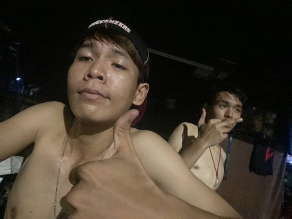 แชท โสด  ที่อยู่ กรุงเทพมหานคร