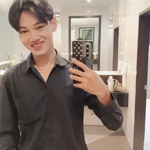 แชท หากิ๊ก, แชทเปิดกล้อง  ที่อยู่  ชลบุรี