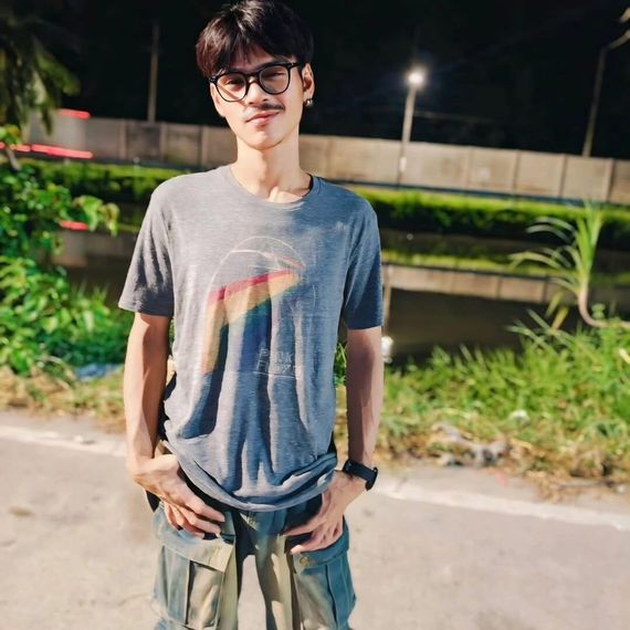 แชท หาเพื่อนคุย