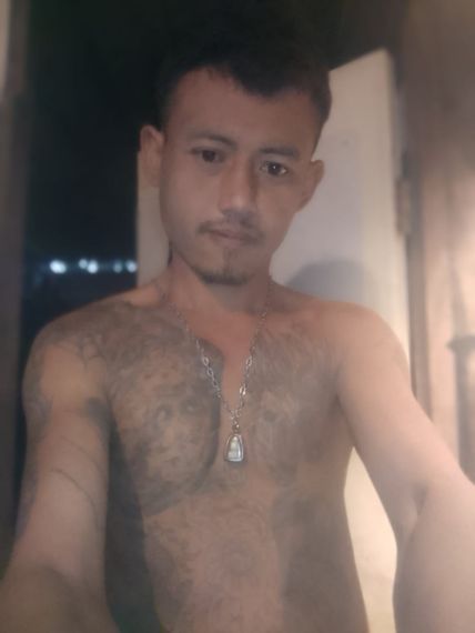 แชท แชทเปิดกล้อง  ที่อยู่  ลพบุรี