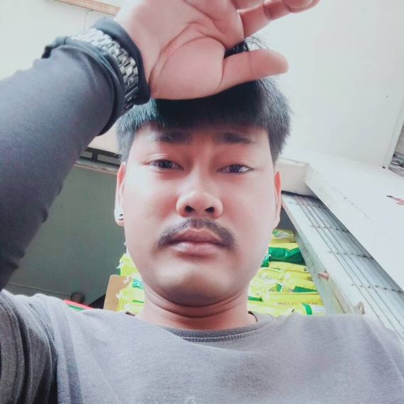 แชท หากิ๊ก  ที่อยู่  ชลบุรี