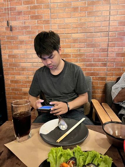 chat looking for friends 