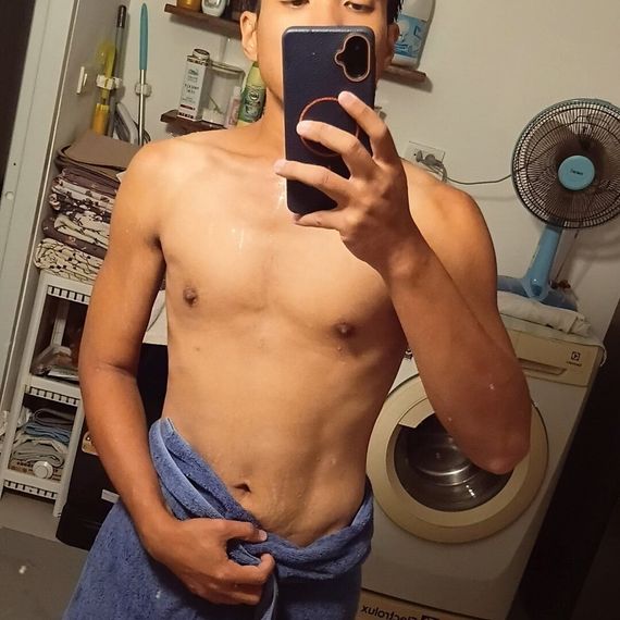 chat looking for friends  from Bangkok