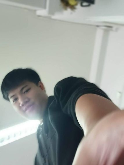chat looking for friends  from Chiang Mai