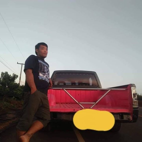 แชท หากิ๊ก  ที่อยู่ กรุงเทพมหานคร