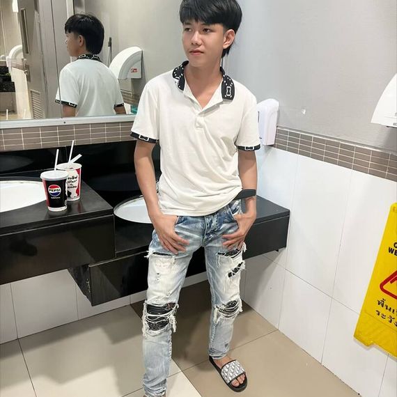 แชท หาเพื่อนคุย, หากิ๊ก 