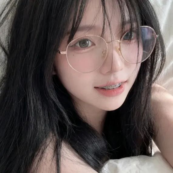 แชท หาเพื่อนคุย, หาเพื่อนเที่ยว 