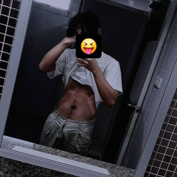 แชท หากิ๊ก  ที่อยู่ กรุงเทพมหานคร