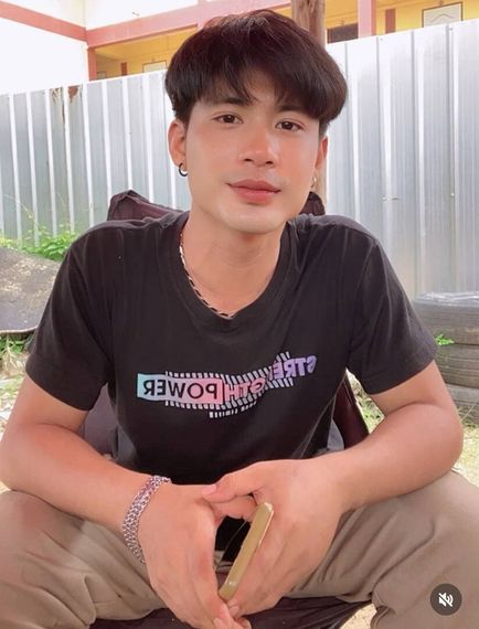 แชท หาเพื่อนคุย, โสด 