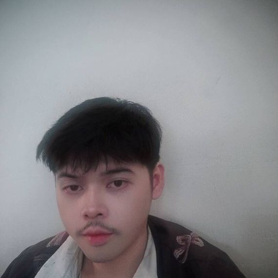 แชท หาแฟน, หาเพื่อนเที่ยว  ที่อยู่ กรุงเทพมหานคร