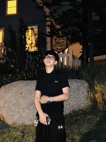 chat find love, chat  from Bangkok