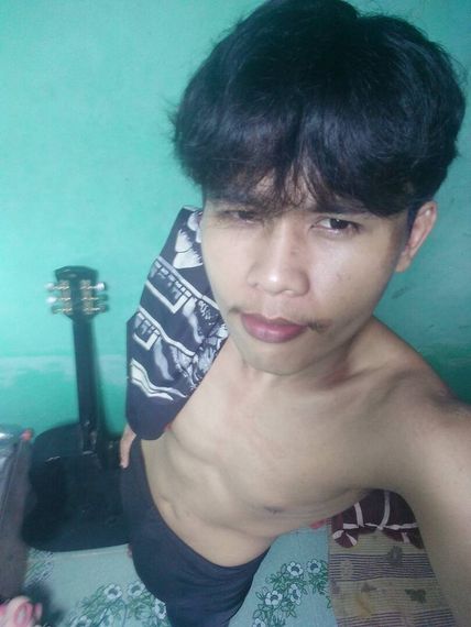 แชท หาเพื่อนคุย, โสด  ที่อยู่  ศรีสะเกษ