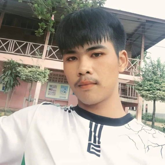 แชท หากิ๊ก 
