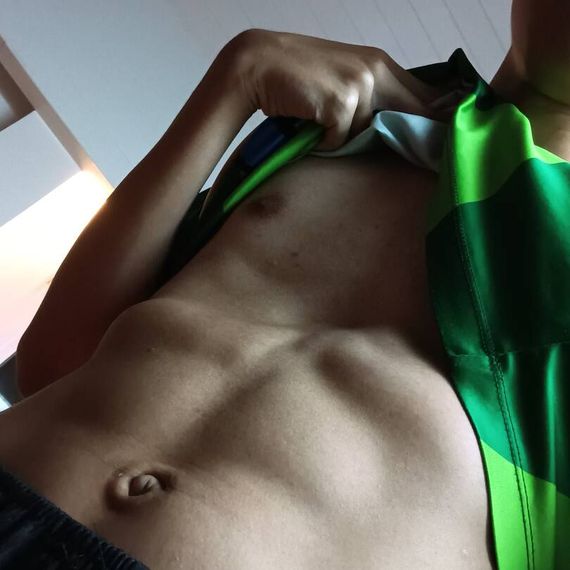 แชท หาเพื่อนคุย, โสด 