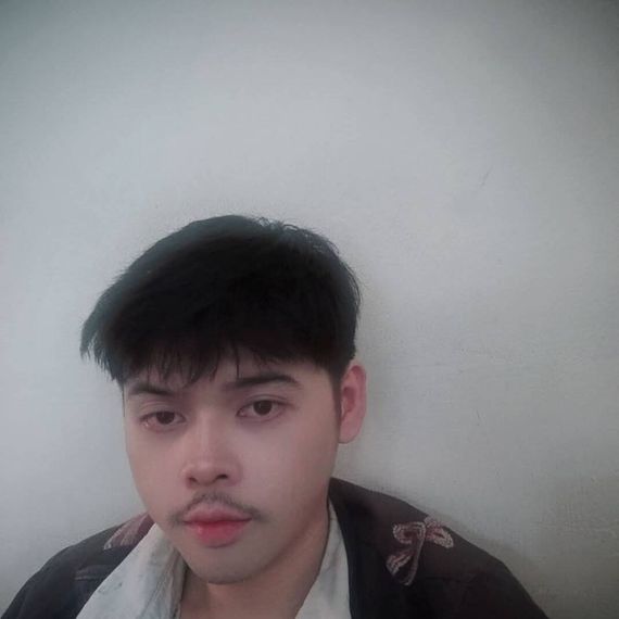 แชท หาแฟน, หาเพื่อนเที่ยว  ที่อยู่ กรุงเทพมหานคร