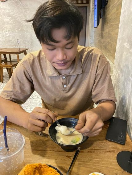 แชท หาแฟน, หาเพื่อนเที่ยว  ที่อยู่ กรุงเทพมหานคร