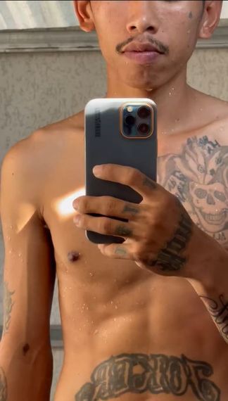 แชท หากิ๊ก, โสด 