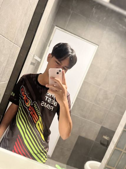 แชท หาเพื่อนคุย, โสด 
