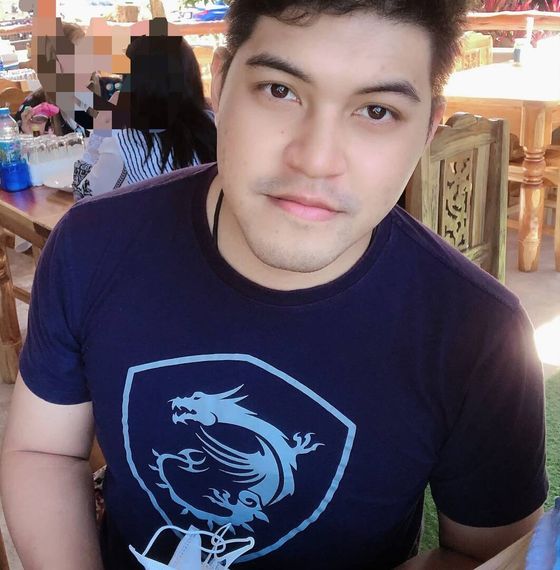 แชท หากิ๊ก  ที่อยู่ กรุงเทพมหานคร