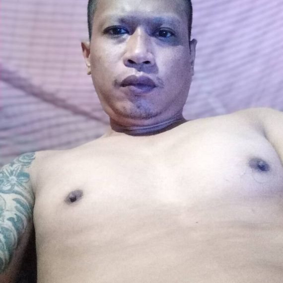 แชท หาแฟน, โสด 