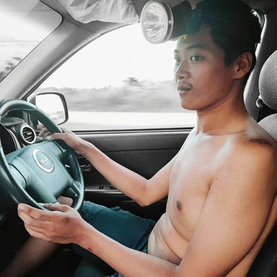 แชท หาเพื่อนคุย  ที่อยู่  นครปฐม