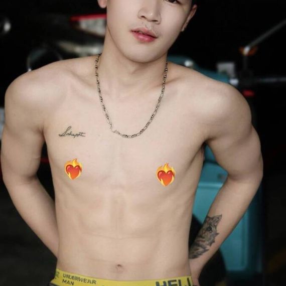 แชท หากิ๊ก  ที่อยู่ กรุงเทพมหานคร