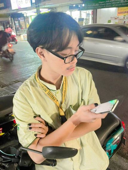 แชท หาเพื่อนคุย, หาเพื่อนเที่ยว  ที่อยู่ กรุงเทพมหานคร