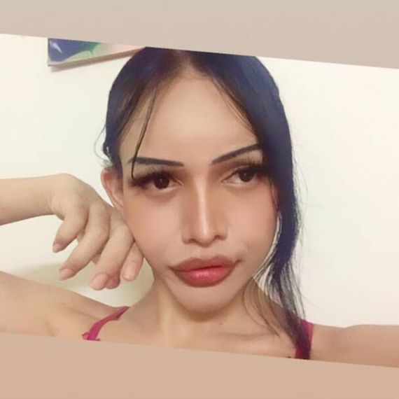 แชท หากิ๊ก, โสด 