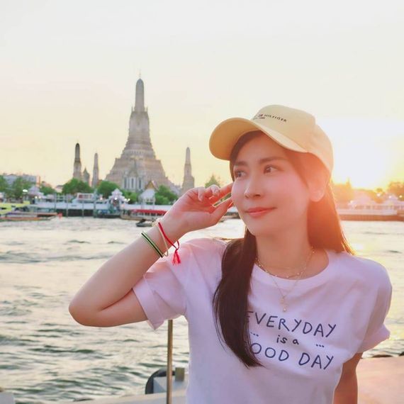 chat chat, hangout  from Bangkok