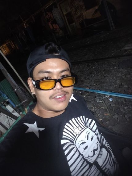 แชท หาเพื่อนคุย  ที่อยู่ กรุงเทพมหานคร