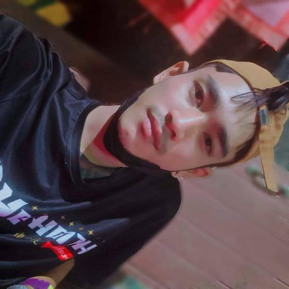 แชท หาแฟน, โสด 