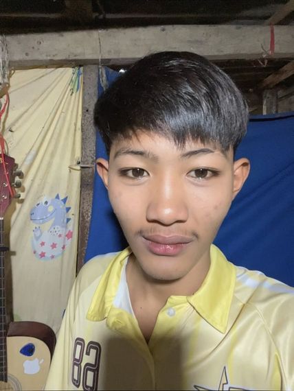 chat looking for friends  from Nakhon Pathom