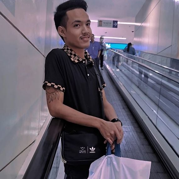 แชท หาเพื่อนเที่ยว, หากิ๊ก