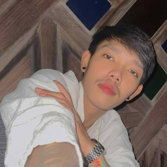 chat hangout, single  from Nonthaburi