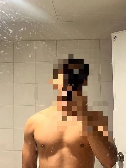 แชท หากิ๊ก  ที่อยู่ กรุงเทพมหานคร