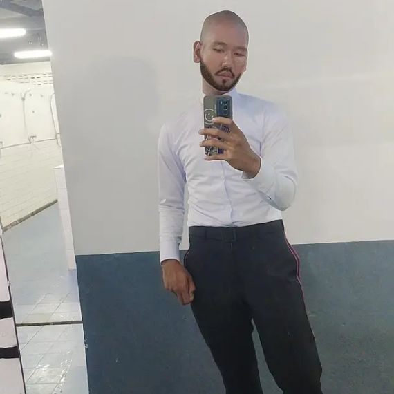 แชท หากิ๊ก  ที่อยู่  ชลบุรี