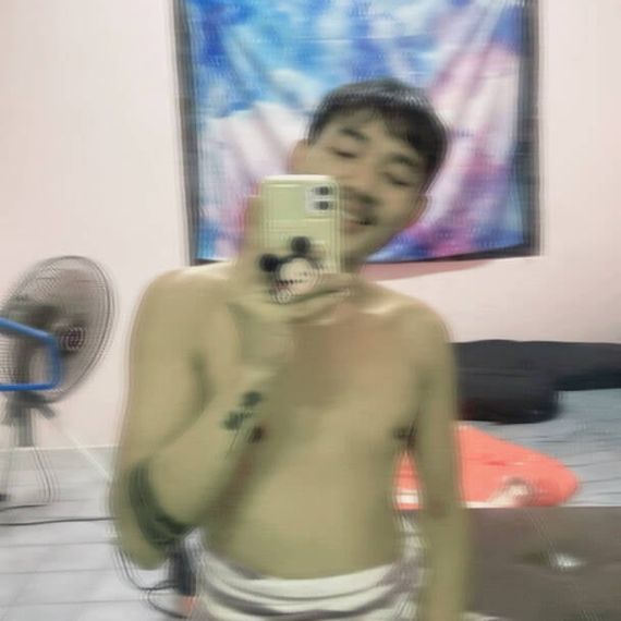 แชท หาเพื่อนคุย, โสด 