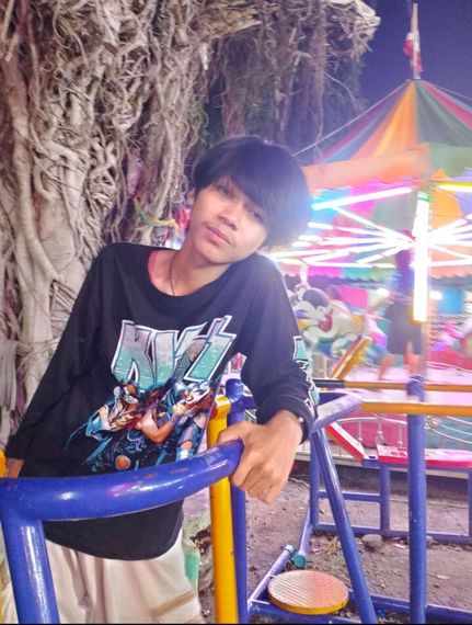 แชท หาเพื่อนคุย, โสด 