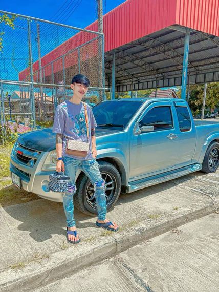 แชท หาเพื่อนคุย, โสด 
