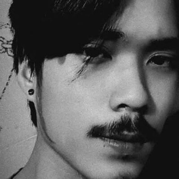 chat chat, hangout  from Nonthaburi