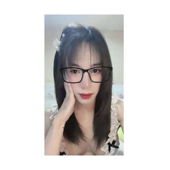 แชท หาแฟน, โสด 