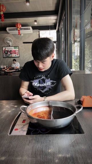 แชท แชทเปิดกล้อง 