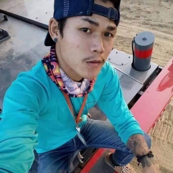 แชท หาเพื่อนคุย, โสด