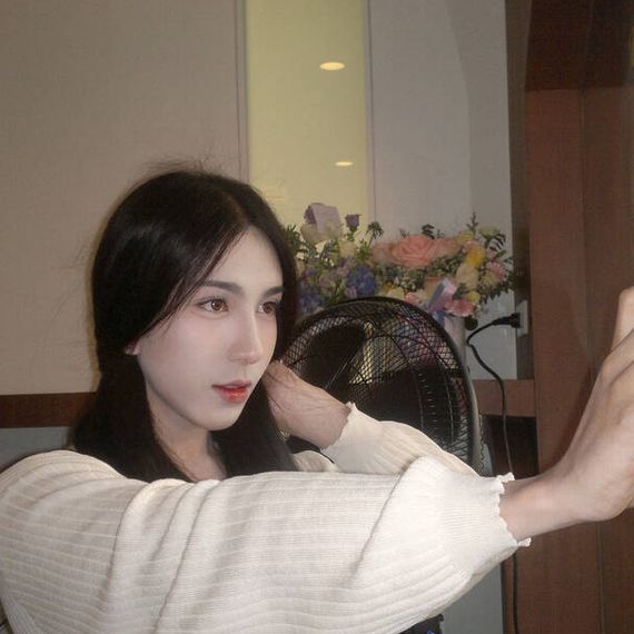 แชท หาแฟน, หาเพื่อนเที่ยว  ที่อยู่ กรุงเทพมหานคร